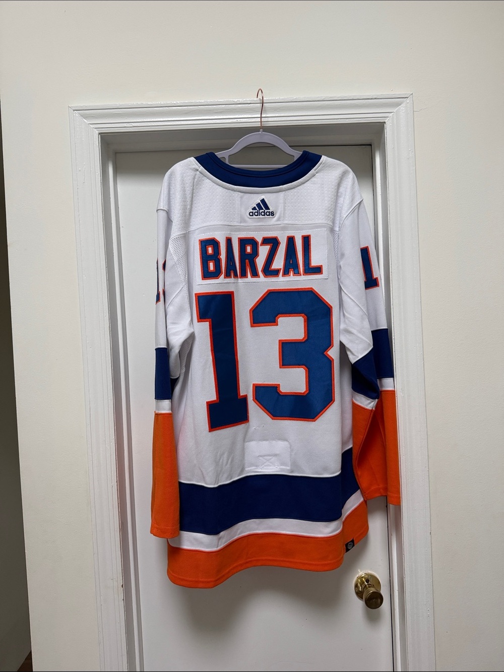 adidas Islanders official White Blue Orange Barzal #13 Hockey Jersey XL